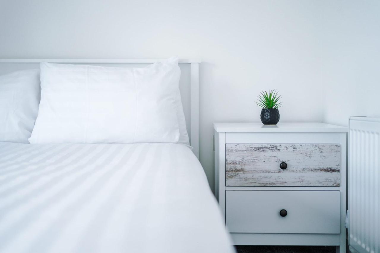 Central Liverpool Apartment Bagian luar foto